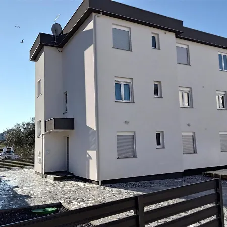 Ivetka Apartment Banjol