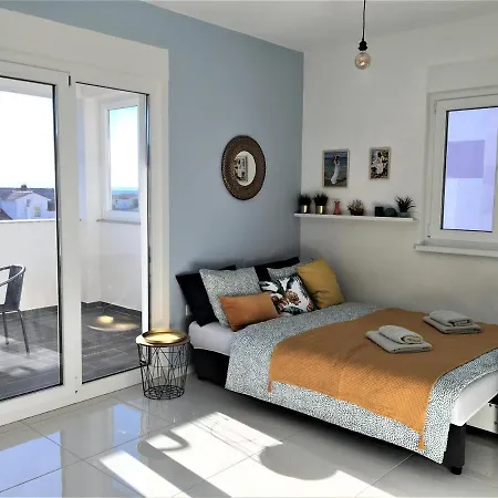 Ivetka Apartament Banjol